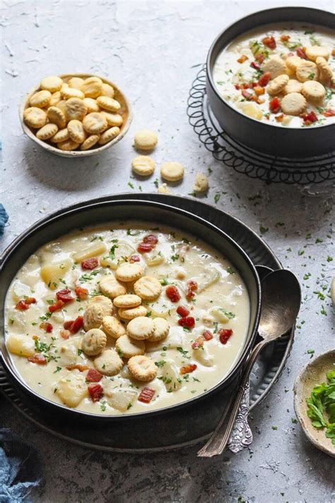  New England Clam Chowder: Kirjavia makuja meren tuoksulla höystetynä!